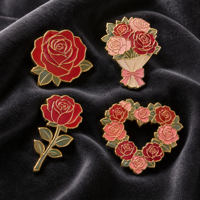 Épinglette personnalisée en émail dur motif rose, design botanique moderne et romantique, finition miroir lisse, plaqué or