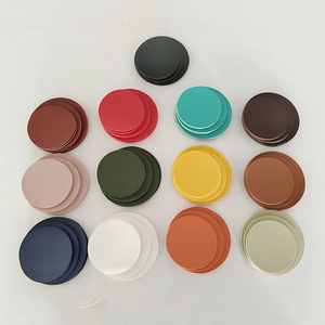 Sous-verre en cuir vegan de luxe de haute qualité, imprimé, rond et doux, avec logo, pour boissons, café, bière - Product Image 2