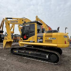 Excavadora Komatsu PC240-8 Usada de 24 Toneladas con Motor Komatsu SAA6D107E-1, Bomba Hidráulica, Caja de Cambios y Componentes Principales en Venta - Product Image 1