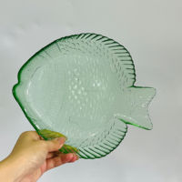 Assiette de service en verre coloré unique, écologique, faite à la main, gravée en forme de poisson, moderne, luxueuse, passe au lave-vaisselle, pour fruits, pour les fêtes
