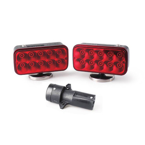 Feu arrière magnétique sans fil à LED pour remorque de camion - Product Image 1