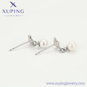 A00667234 Xuping Sieraden Mode Elegante Eenvoudige Blauwe Ster <span class=keywords><strong>Plastic</strong></span> Bead Hanger Milieuvriendelijke Koper Oorbellen - Product Image 4