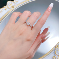 S925 argent bijoux fins 6*6mm blanc princesse coupe européenne américaine à la mode quotidienne mode carré anneau cadeau parfait pour coeur
