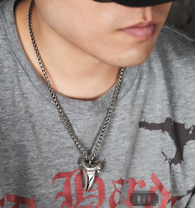 Collar con Colgante de Diente de Tiburón Geométrico de Plata de Ley S925, Unisex, Estilo Vintage, Cultura Urbana, Colgantes de Animales, Dijes Finos - Product Image 5