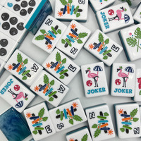 Jeu de Mahjong américain transparent bleu thème Vacances tropicales et Plage, 3 couches, avec bateau à voile, pour divertissement et fête