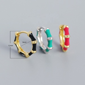 Orecchini a Cerchio Ouj Antichi Placcati Oro 18k a Forma di Bambù Stile Vintage Occidentale con Smalto Placcato Argento Sterling 925 - Product Image 4