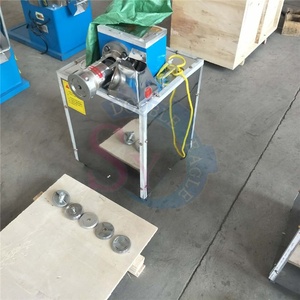 Máquina para hacer macarrones de Pasta multifuncional automática comercial/linterna de pies de <span class=keywords><strong>pollo</strong></span>/equipo para hacer fideos redondos en forma de S - Product Image 4