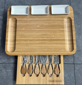 Listo para enviar Tabla de quesos de charcutería de bambú con cuencos de cerámica para servir queso Pizza Pan Carne en fiestas y bodas - Product Image 1