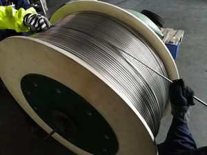 Vente chaude R Charbon Mètre de <span class=keywords><strong>tension</strong></span> de câble métallique en acier inoxydable Pvc - Product Image 3