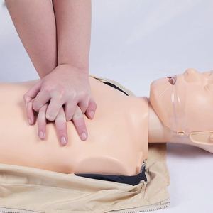 KyrenMed Maniquí de RCP Electrónico de Medio Cuerpo para Adulto, Compresión de Pecho y Apertura de Vías Respiratorias, Hombros con Luz Indicadora, Primeros Auxilios - Product Image 3