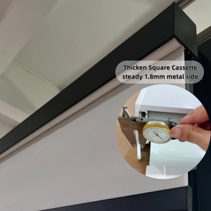 Persianas enrollables motorizadas eléctricas <span class=keywords><strong>de</strong></span> doble capa lisas, <span class=keywords><strong>de</strong></span> primera calidad, con control <span class=keywords><strong>de</strong></span> luz opaca <span class=keywords><strong>para</strong></span> <span class=keywords><strong>ventanas</strong></span> francesas - Product Image 5