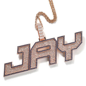 สร้อยคอจี้ตัวอักษรภาษาอิตาลิกแบบเต็มตัวประดับเพชร CZ สีสันสดใส สร้อยคอชื่อสั่งทำได้สำหรับผู้หญิงและผู้ชาย - Product Image 2