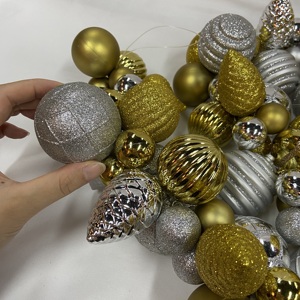 Adorno colgante de forma <span class=keywords><strong>especial</strong></span> para <span class=keywords><strong>Navidad</strong></span>, guirnalda de bolas navideñas de 1,8 m - Product Image 6