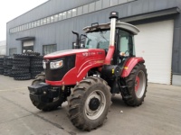 Tracteur agricole 4x4 80HP 90HP 100HP avec cabine et attelage 3 points