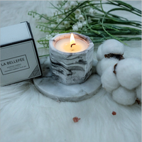 Bougie à cire de soja, pot en marbre et en pierre d'huile aromatique de luxe avec un superbe emballage