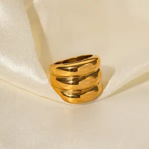 Nova Chegada Ins Popular 18K Banhado A Ouro Triplo Em Camadas Chunky Anel De Dedo Anel De Aço Inoxidável para As Mulheres
