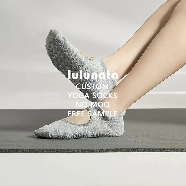 slouch anti slip ankle crew made logo crew oem customized anti slip compression cotton custom yoga women's pilates grip socks