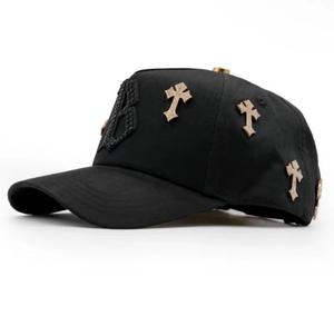 Gorra de Béisbol de Gamuza con Logotipo Personalizado, Diseño de 5 Paneles, Estilo Deportivo, Visera Ancha, Bordado con Pedrería, Gorra Original Ajustada - Product Image 2