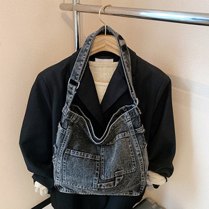 <span class=keywords><strong>Sac</strong></span> <span class=keywords><strong>à</strong></span> bandoulière et fourre-tout en jean grande capacité <span class=keywords><strong>pour</strong></span> <span class=keywords><strong>femme</strong></span>, style rétro, tendance, idéal <span class=keywords><strong>pour</strong></span> étudiantes - Product Image 4