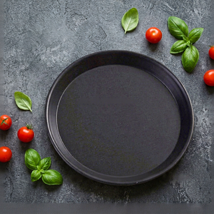 Bandeja para Pizza de Aleación de Aluminio Comercial ATLAS STAR, 11 Pulgadas, Redonda, Anodizada, Apta para Alimentos, Reutilizable, Venta al Por Mayor - Product Image 1