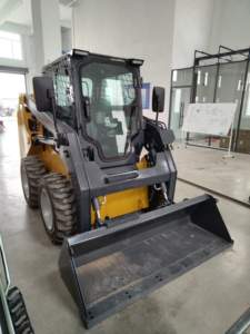 चीन का नया मॉडल बहुक्रियाशील s55 स्किड स्टीड लोडर डीजल ईपा इंजन 2 साल का कारखाना - Product Image 4