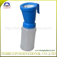 Gobelet de trempage en plastique pratique et durable de 300ml pour le bétail