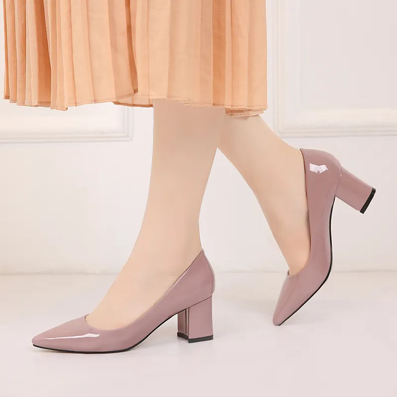 Plus Size nuovo arrivo scarpa da donna suole in gomma punta a punta tacchi bassi scarpe da donna scarpe da donna con tacco di qualità