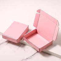 Boîte d'expédition en carton ondulé avec revêtement UV gaufré, blanc, bleu, rose, logo personnalisé pour emballage cadeau, cosmétique, boîte en papier