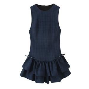 فستان نسائي كاجوال بنقشة مربعات كلاسيكية، ياقة دائرية، تصميم إمبراطوري أنيق، فوق الركبة، منسوج ومضاد للتجاعيد لموسم الخريف - Product Image 1