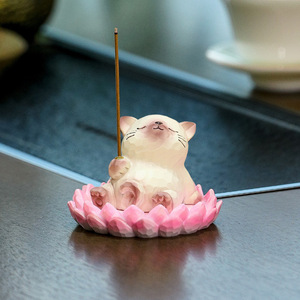 Brûleur d'encens en résine en forme de chaton mignon, base lotus, porte-encens en bois de santal, décoration de table à thé, ornement aromatique, cadeau fait main - Product Image 1