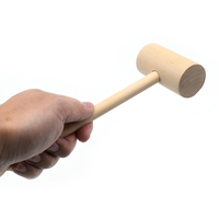 Martillo de madera dura para manualidades naturales, martillo de langosta, Mini martillo de madera para Chocolate, barato de fábrica