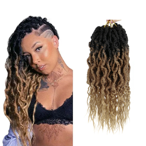 Venta caliente Queen LOCs Curly Ends cabello trenzado Ombre <span class=keywords><strong>dos</strong></span> tonos crochet Cabello sintético 16 pulgadas 24 pulgadas extensiones de cabello para <span class=keywords><strong>trenzas</strong></span> - Product Image 1