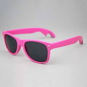 Vente en gros de lunettes de soleil rétro certifiées CE UV400 Logo personnalisé Décapsuleur de bière sport Violet Rouge Bleu Vert Jaune PC - Product Image 4