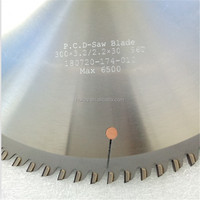 Disque circulaire industriel en diamant PCD de 300 mm 96T certifié ISO CE pour scie à panneaux en particules, MDF et mélamine - Vente en gros