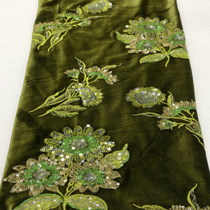 Tissu en <span class=keywords><strong>velours</strong></span> vert élégant, <span class=keywords><strong>velours</strong></span> à paillettes, <span class=keywords><strong>velours</strong></span> <span class=keywords><strong>blanc</strong></span> pour robe de femme, robe en flanelle, broderie à paillettes, dentelle pour robe de mariée - Product Image 6
