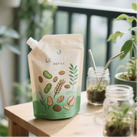 Pochettes souples personnalisées en PE recyclable avec bec verseur et fenêtre transparente pour jus et café liquides