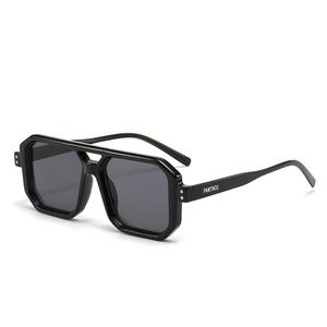 Gafas de Sol Rectangulares Panthos con Montura Completa, Protección UV400, Estilo Casual Unisex, STOC/TOTALBLACK - Product Image 1