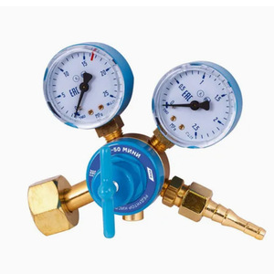 Régulateur de pression d'oxygène Bko-50-4 de fabrication russe avec manomètre pour propane, acétylène, argon et hélium. MINI BODY - Product Image 1
