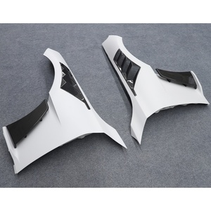 Guardabarros de Fibra de Carbono OUER 2022-2025 para M2 G42/G87, Nuevo, Estilo Semi-Transparente, Garantía de 1 Año - Product Image 5
