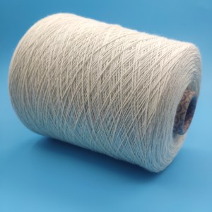 เส้นด้ายขนสัตว์ที่ให้ความนุ่มนวลที่คุณสัมผัสได้ หรูหราที่คุณมองเห็นได้ - Product Image 4