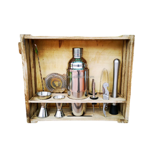 Ensemble de shakers de bar à cocktails en acier inoxydable de qualité supérieure, 11 pièces, support de boîte en bambou rustique en bois verni, ensembles de barres avec logo personnalisé - Product Image 3