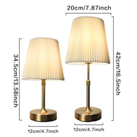 Lampe de bureau LED moderne simple et créative Abat-jour en tissu Cadre métallique Chargement USB 3 couleurs à intensité variable Contrôle tactile Batterie flexible