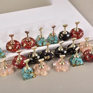 Early Riser DIY Nail Art Practice Stand redondo facetado flor geométrica trapezoidal Nail Display Base molde <span class=keywords><strong>de</strong></span> silicona - Product Image 3