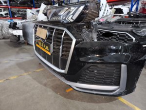 Per Audi <span class=keywords><strong>Q7</strong></span> 4M 2020-2023: Gruppo Frontale Completo con Paraurti, Fari LED Matrix e Griglia - Ricambi Auto OEM Usati - Product Image 6