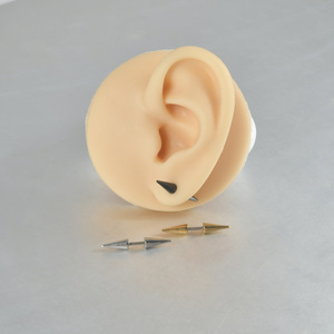 YICAI Punk Cone Black Barbell Cartilage Curved Barbell Eyebrow Tragus Lip Rings 316L Stainless Steel Long Spike <span class=keywords><strong>Bridge</strong></span> <span class=keywords><strong>Piercing</strong></span> - Product Image 5