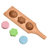 Hölzerne Antihaft-Keksformen mit Perfekter Größe und Einzigartigem Design zum Backen von Mondkuchen und Birnenformen im Chinesischen Stil