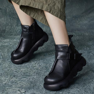 Nouvelles bottes hautes en cuir de vachette faites à la main, style britannique, bout rond, imperméables, plateforme, pour l'automne et l'hiver - Product Image 3