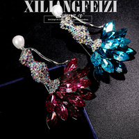 Fantaisie jour liquidation vente personnalisé luxe bijoux de mode étincelant cristal autrichien CZ pierre Zircon sirène broches