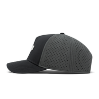 Nouvelle Casquette de Golf Sportive en Polyester Imperméable à 5 Panneaux avec Logo Personnalisé en PVC, Casquette de Baseball Perforée Découpée au Laser, Casquette de Papa avec Cordon
