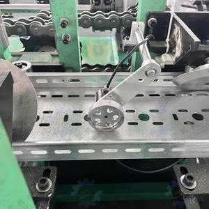 Línea de Producción de Bandejas para Cables Automática Hauan Controlada por PLC con Motor de Caja de Cambios y Bomba de Rodamientos - Fácil de Operar, 3 Años de Garantía - Product Image 5